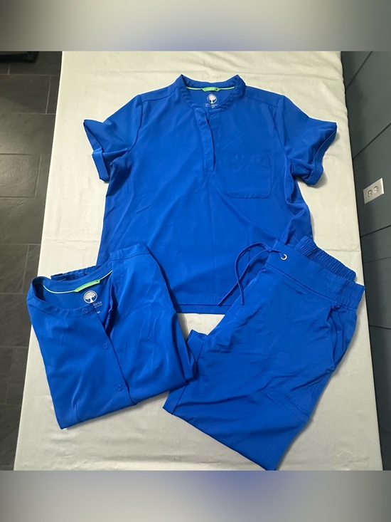 healing hands Other - HH Works Healing Hands Scrubs Set L Royal Blue Macy Top Rhea Jogger Megan Jacket